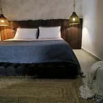 Aethrea Apartament *