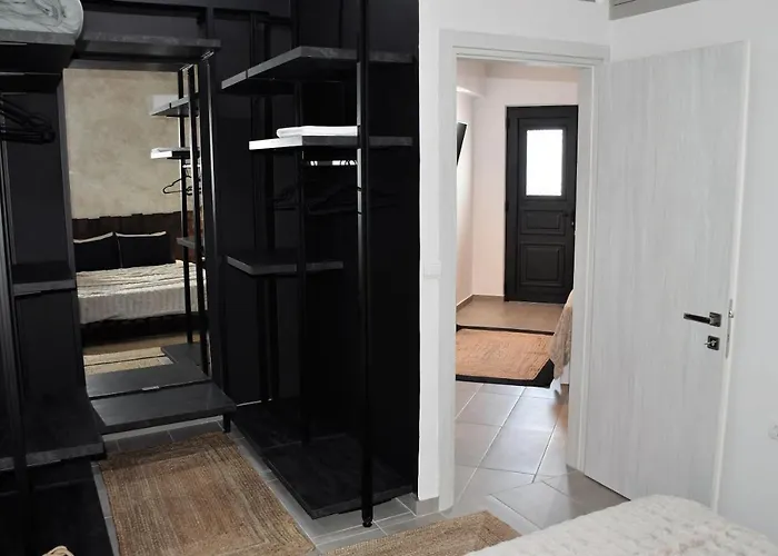 Aethrea Apartament *